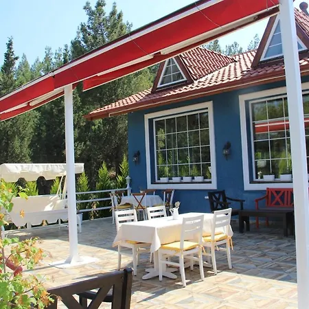 Comfy Apart W Shared Pool Near Kusadasi In Selcuk
